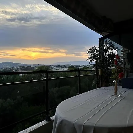 Magnifique Vue Mer Et Montagnes - De Standing Apartmán Antibes